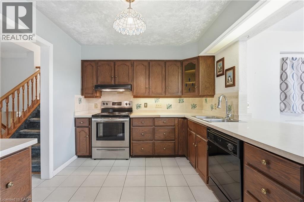 57 GALBRAITH Drive, Stoney Creek, Ontario, L8G2A1 — Photo 7