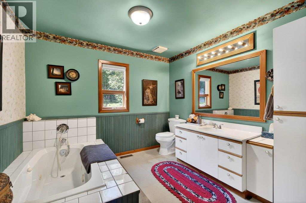 22 Crossman Road - 37