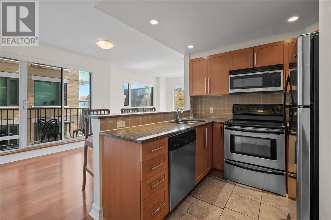 200 Besserer Unit# 512, Ottawa, Ontario, K1N6B1 — Photo 10