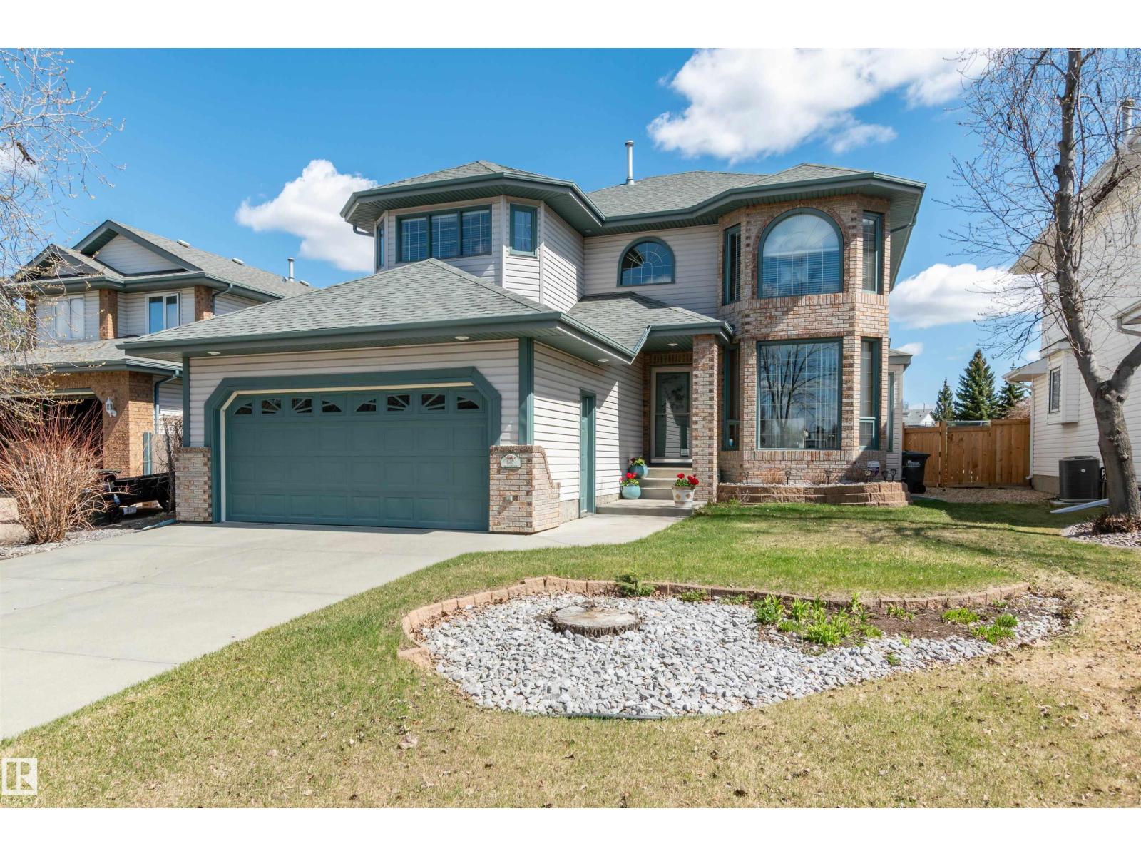 687 MEADOWVIEW DR, Sherwood Park