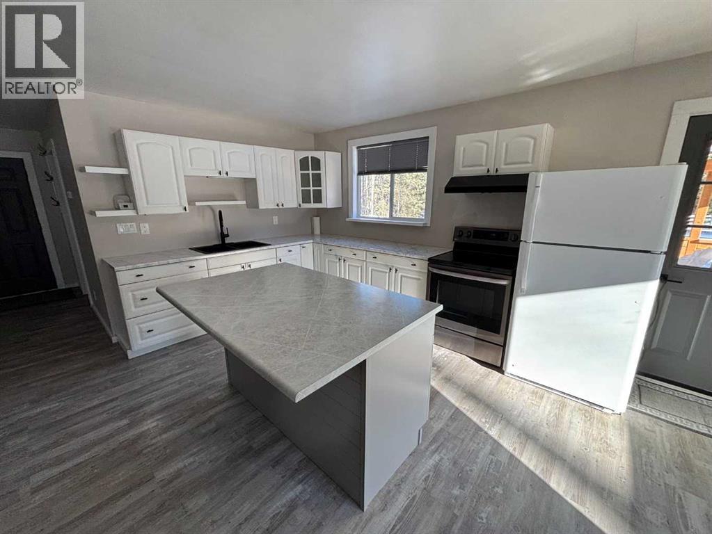861070 Hwy 743 - 4