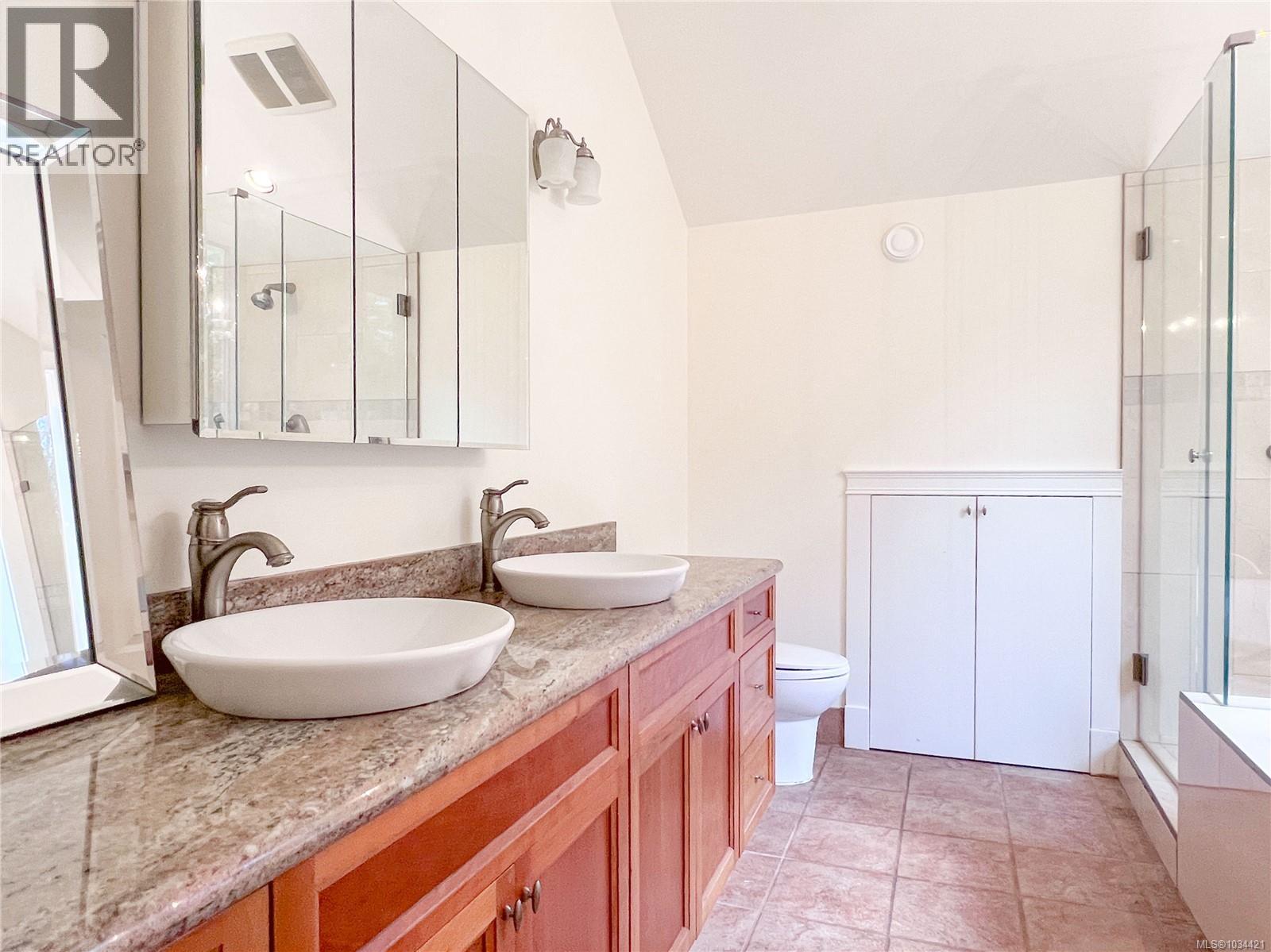 2280 South Rd - 35