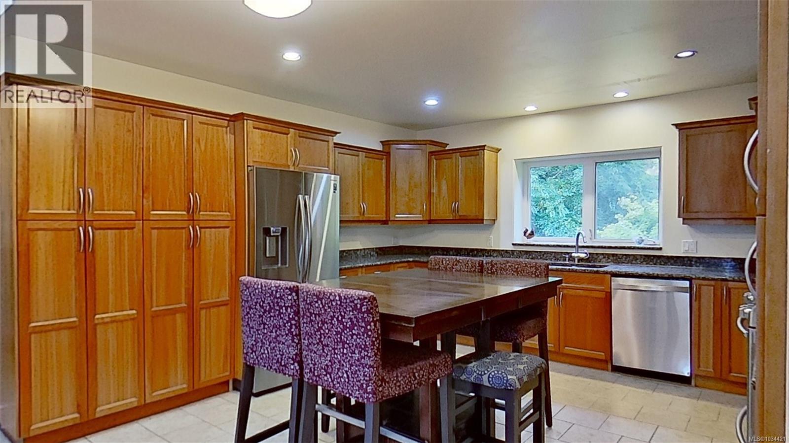 2280 South Rd - 9