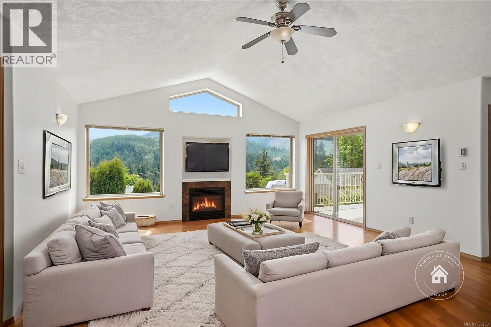 1758 Martini Way - 3