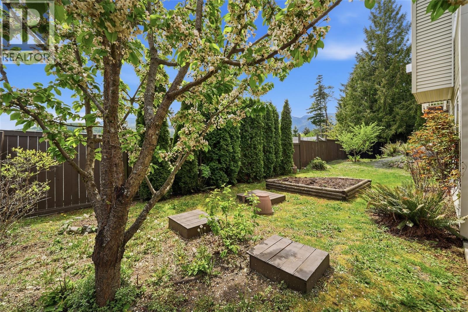 1758 Martini Way - 33