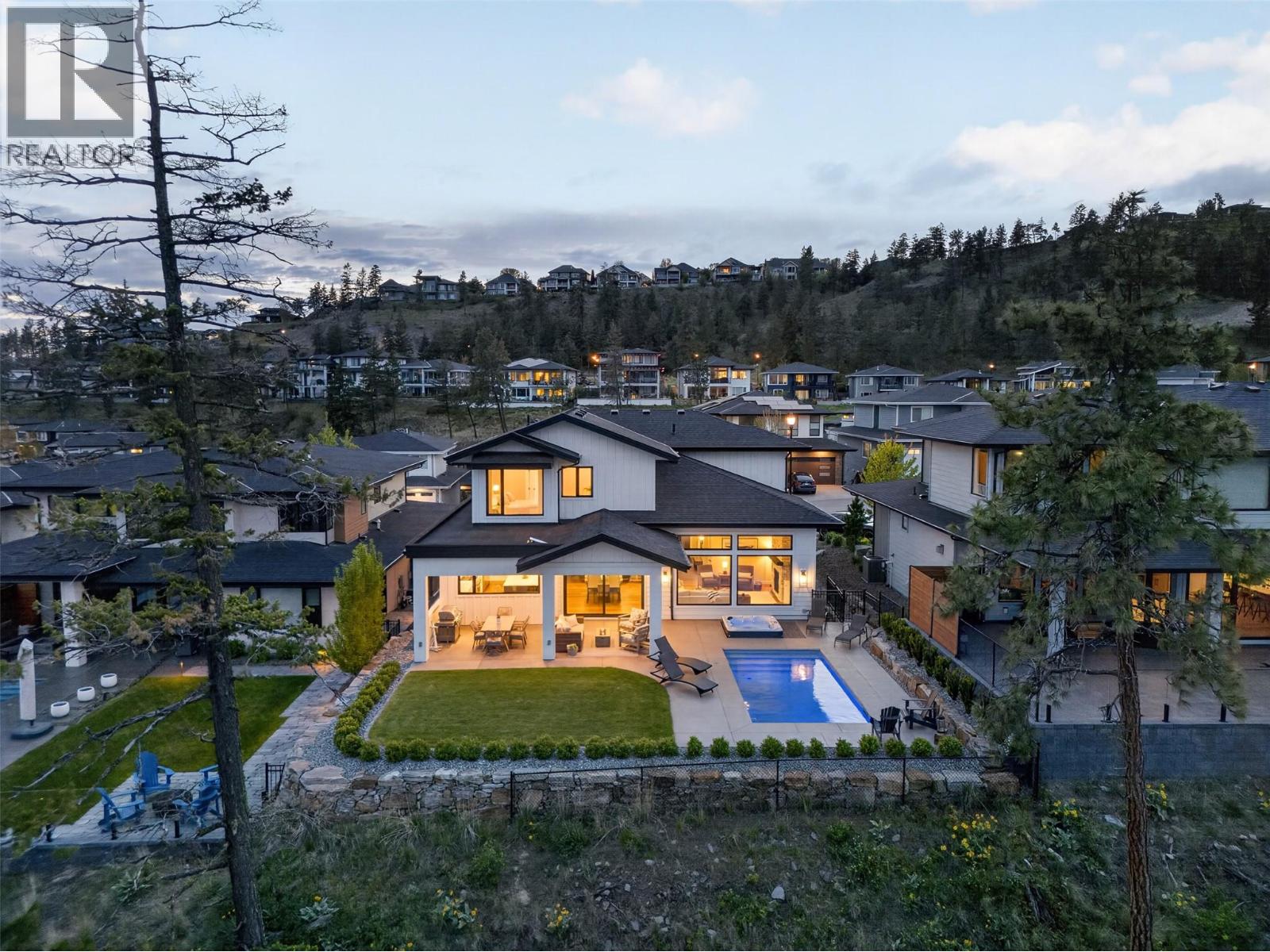 266 Summer Wood Drive, Kelowna