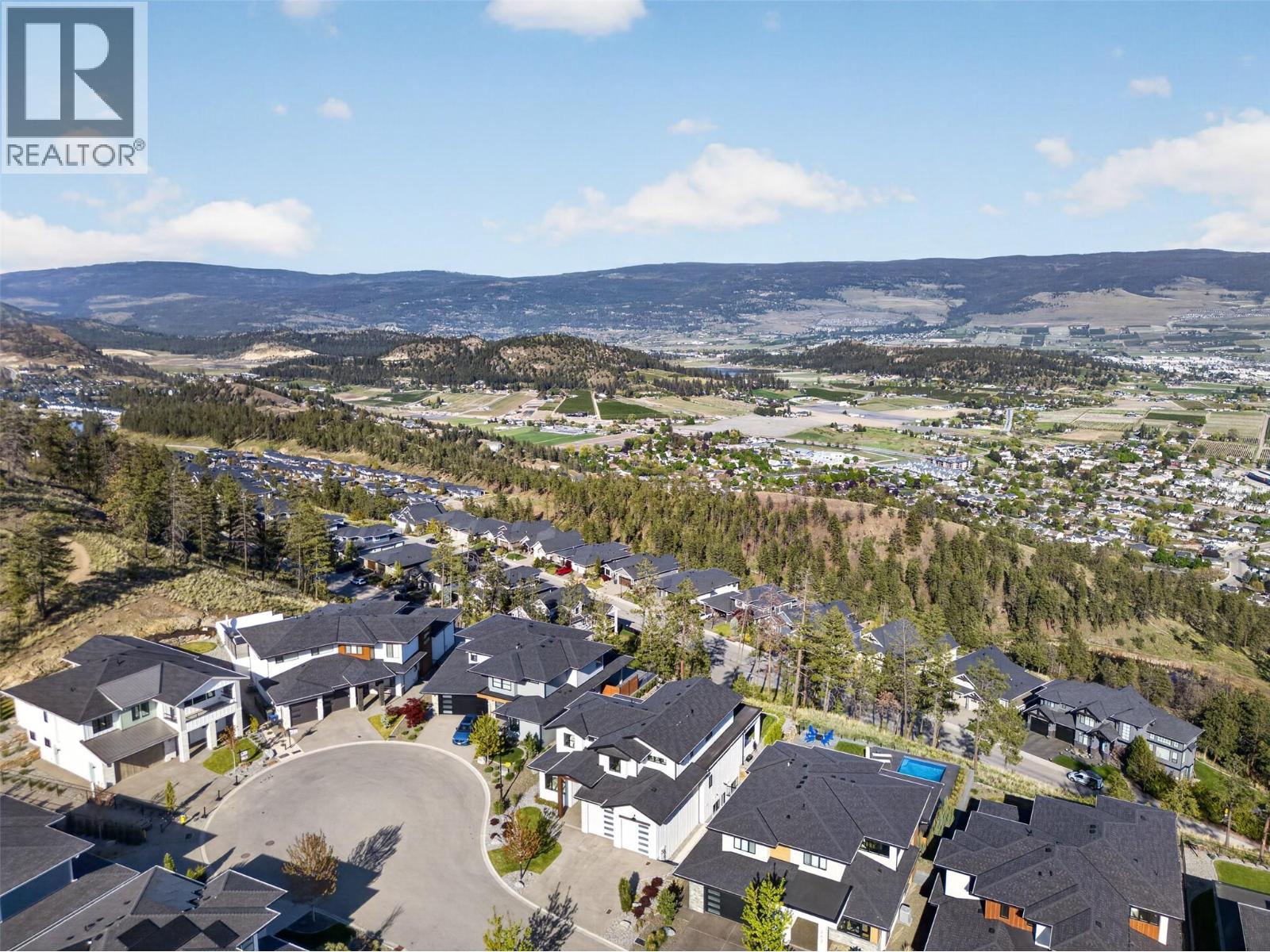 266 Summer Wood Drive, Kelowna