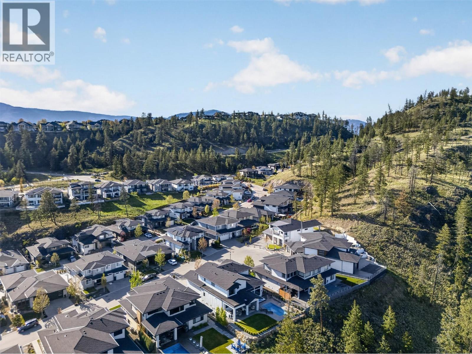 266 Summer Wood Drive, Kelowna