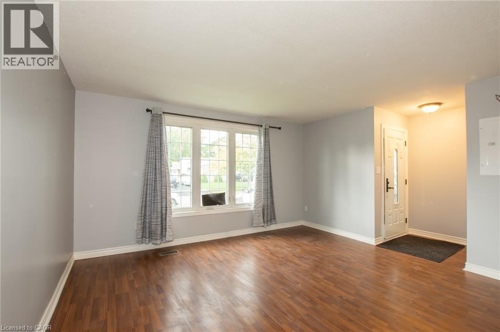 81 MARC Boulevard Unit# Upper, Welland, Ontario, L3B5V2 — Photo 2