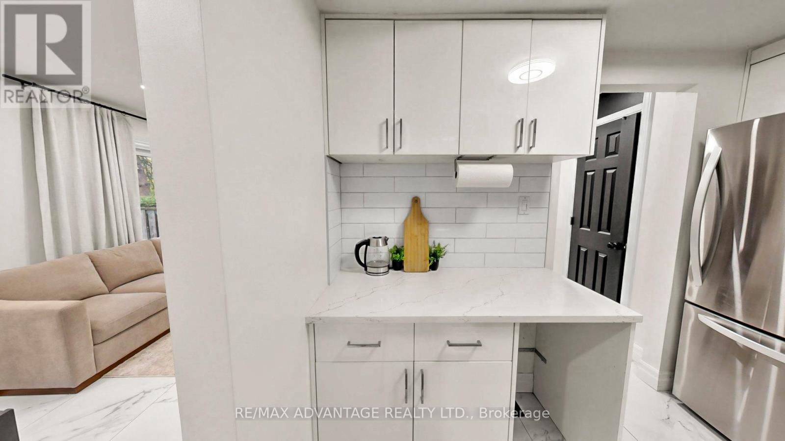 #67 476 WILKINS STREET - 12