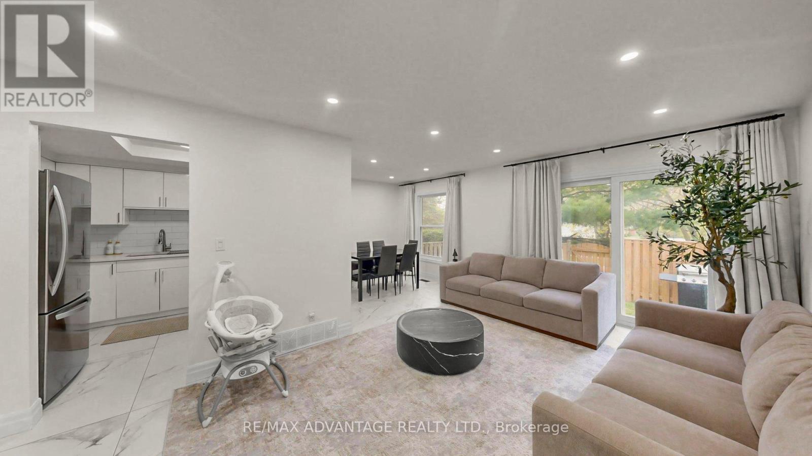 #67 476 WILKINS STREET - 16