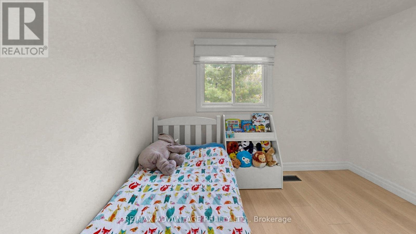 #67 476 WILKINS STREET - 25