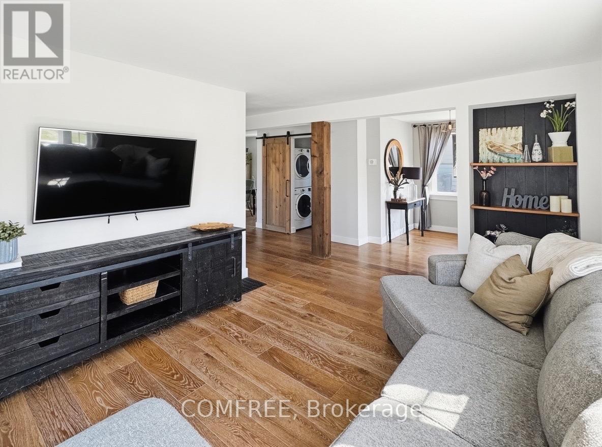 70 GUNN STREET - 4