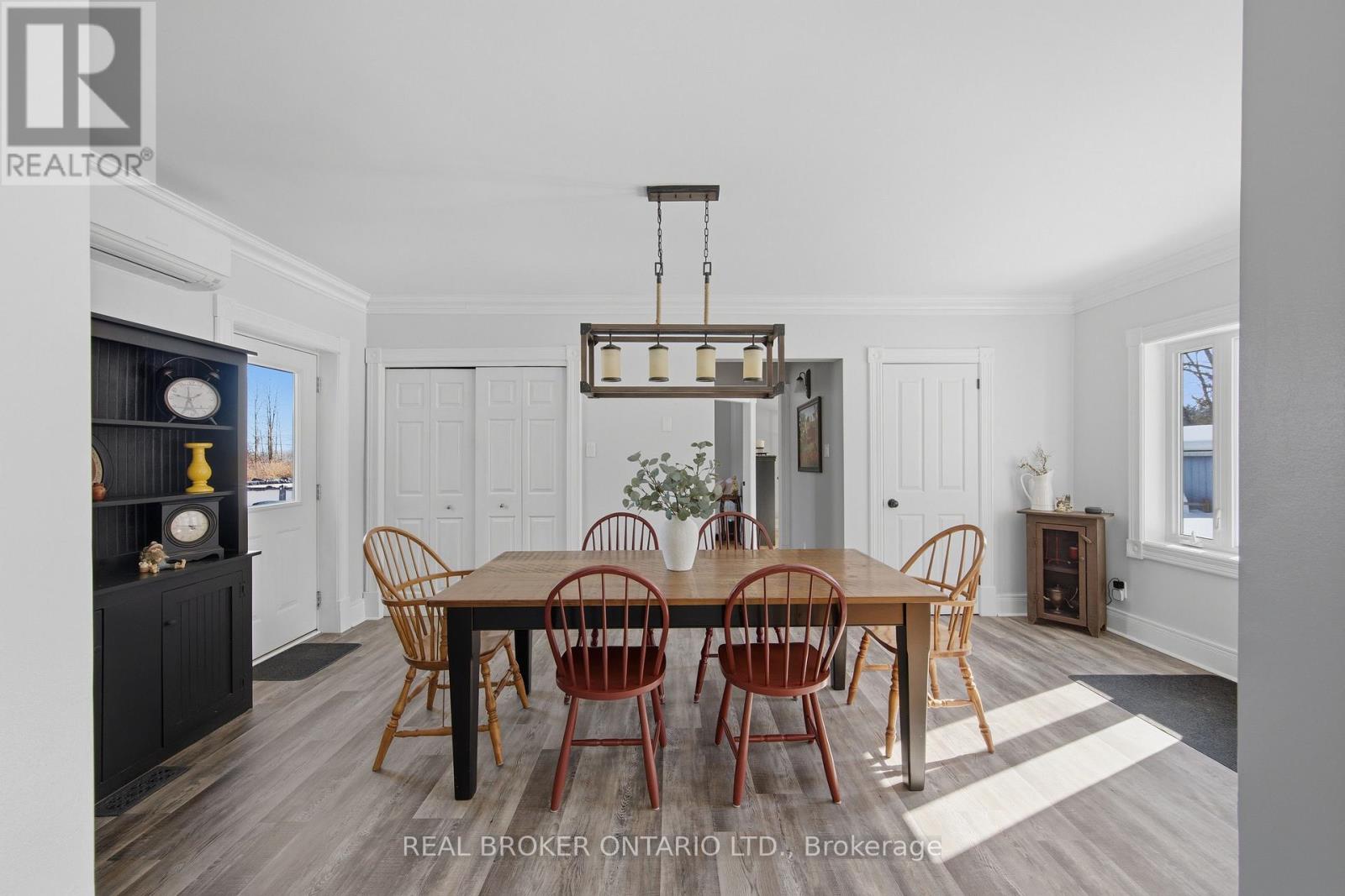 2090 BEACH ROAD - 12