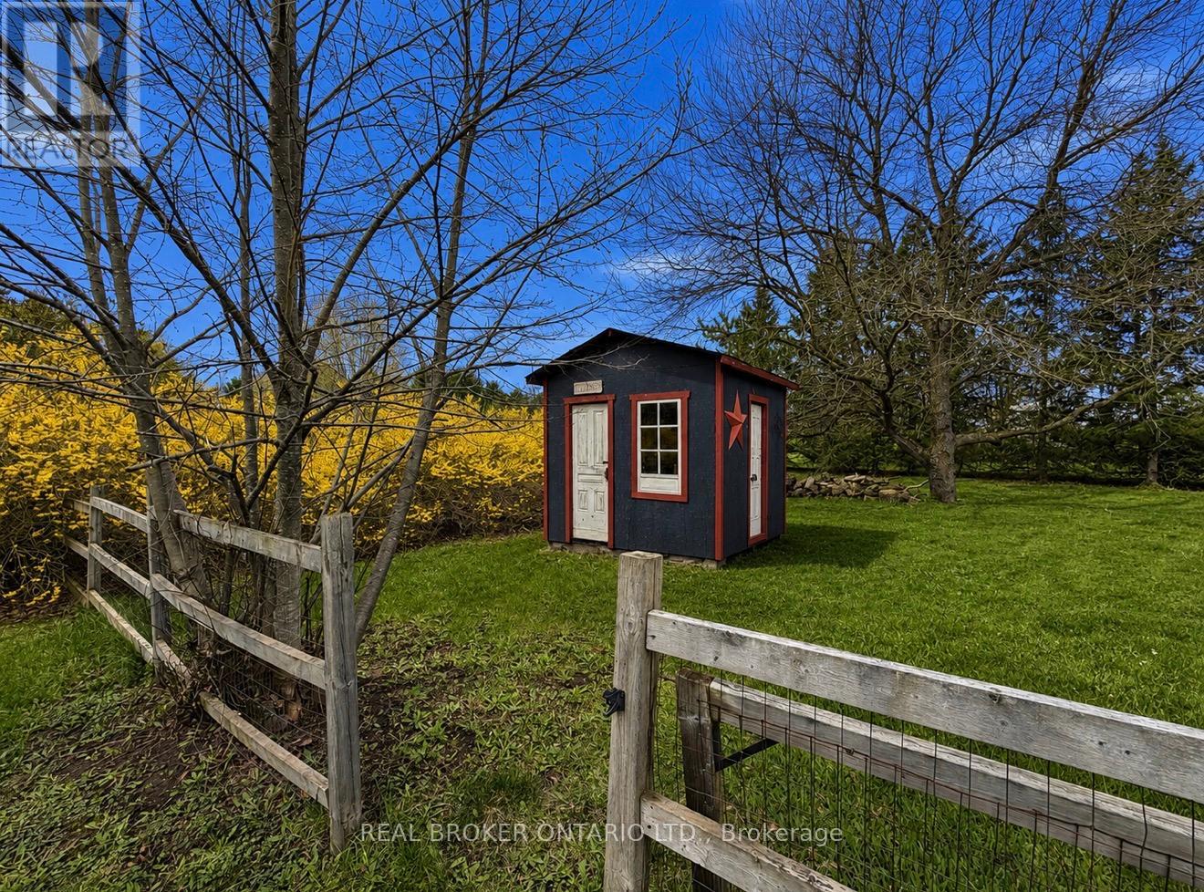2090 BEACH ROAD - 50