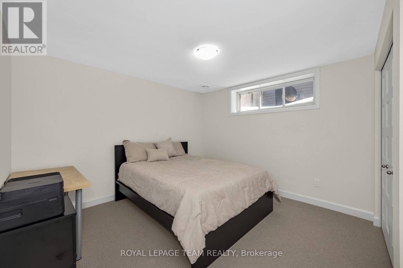 340 MOONLIGHT DRIVE - 26