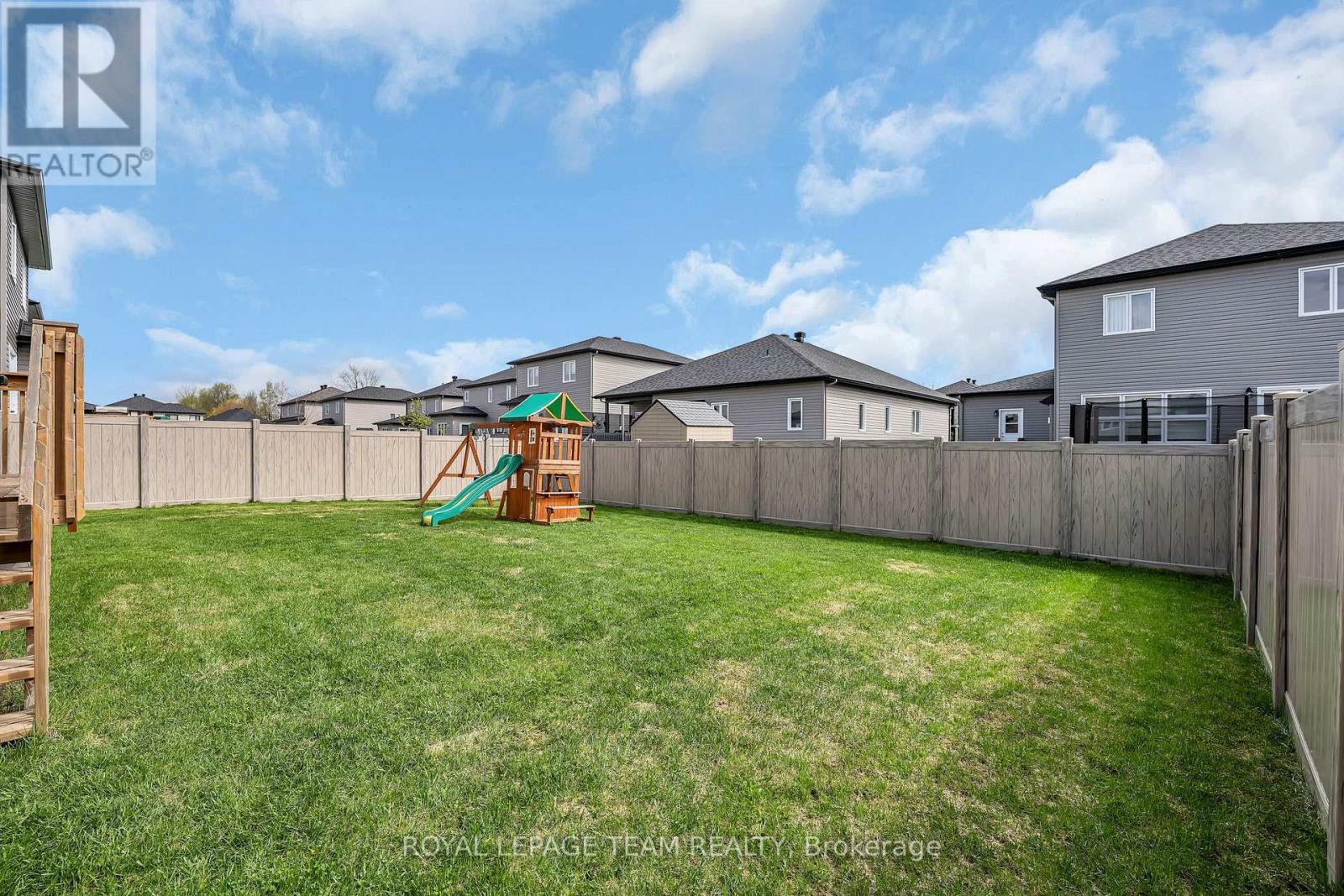 340 MOONLIGHT DRIVE - 29