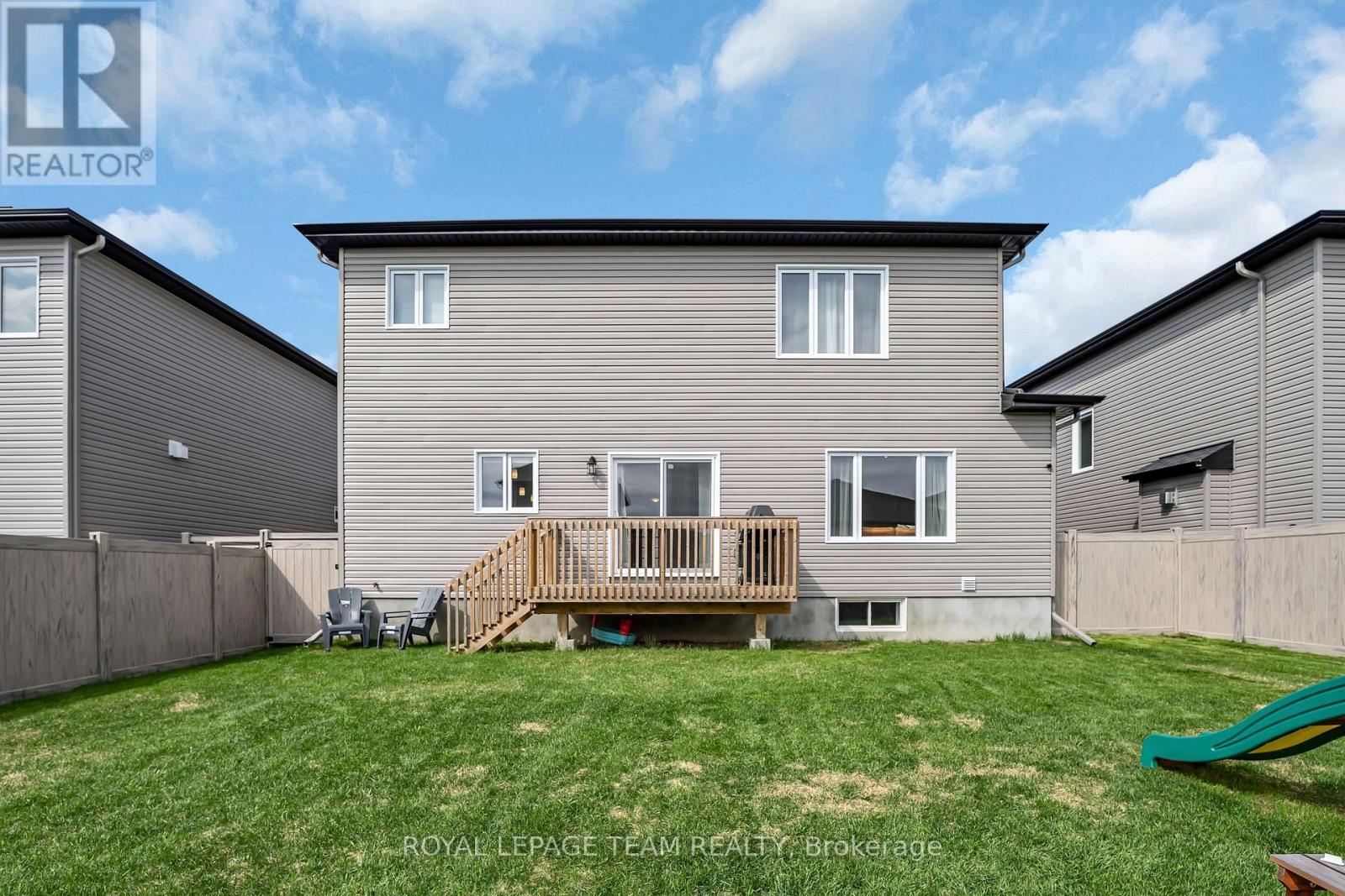 340 MOONLIGHT DRIVE - 33