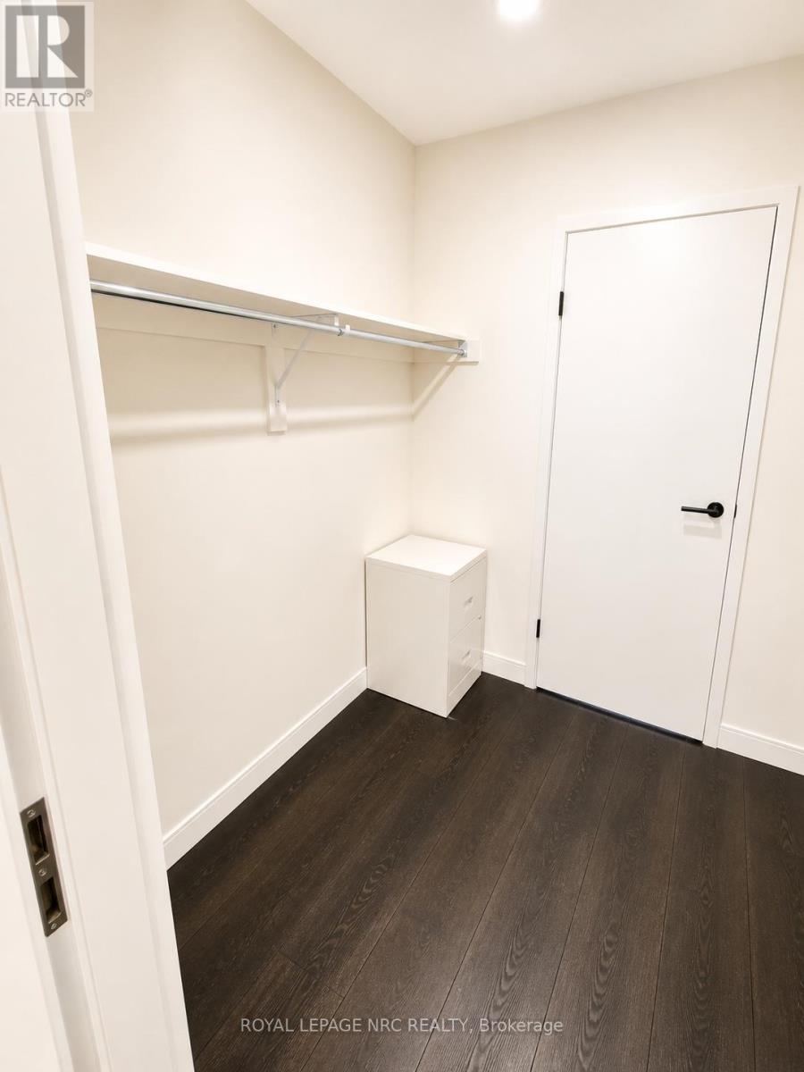 #604 118 WEST STREET - 14