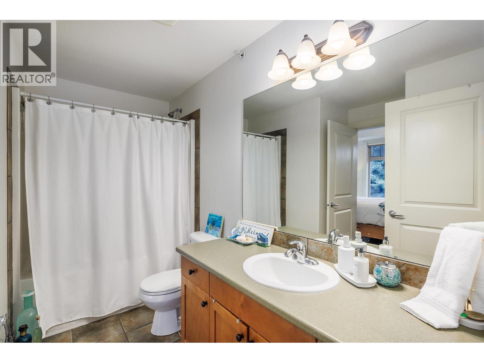 2611 Stillwater Way Unit# 205, Lake Country