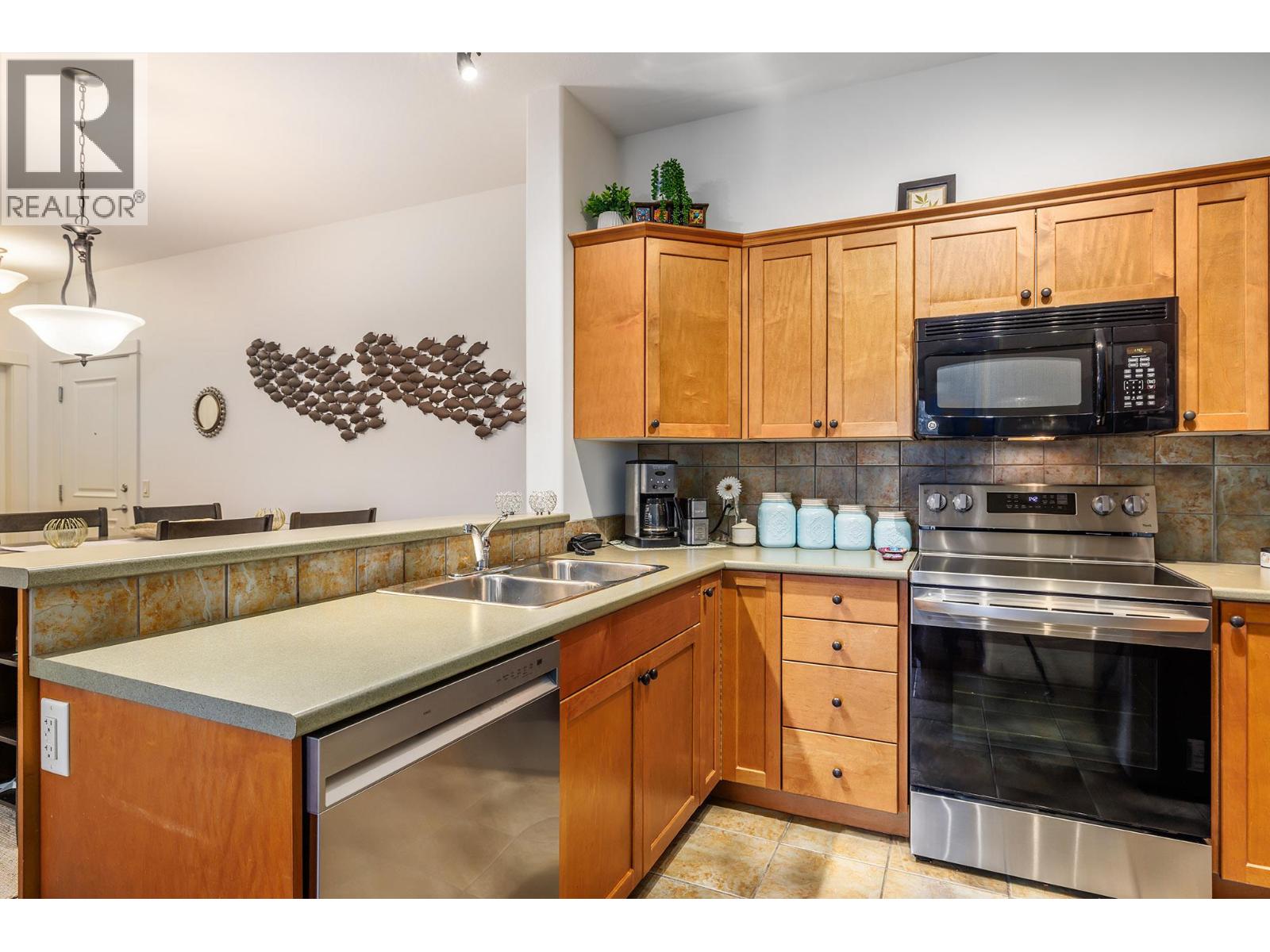 #205 2611 Stillwater Way - 9