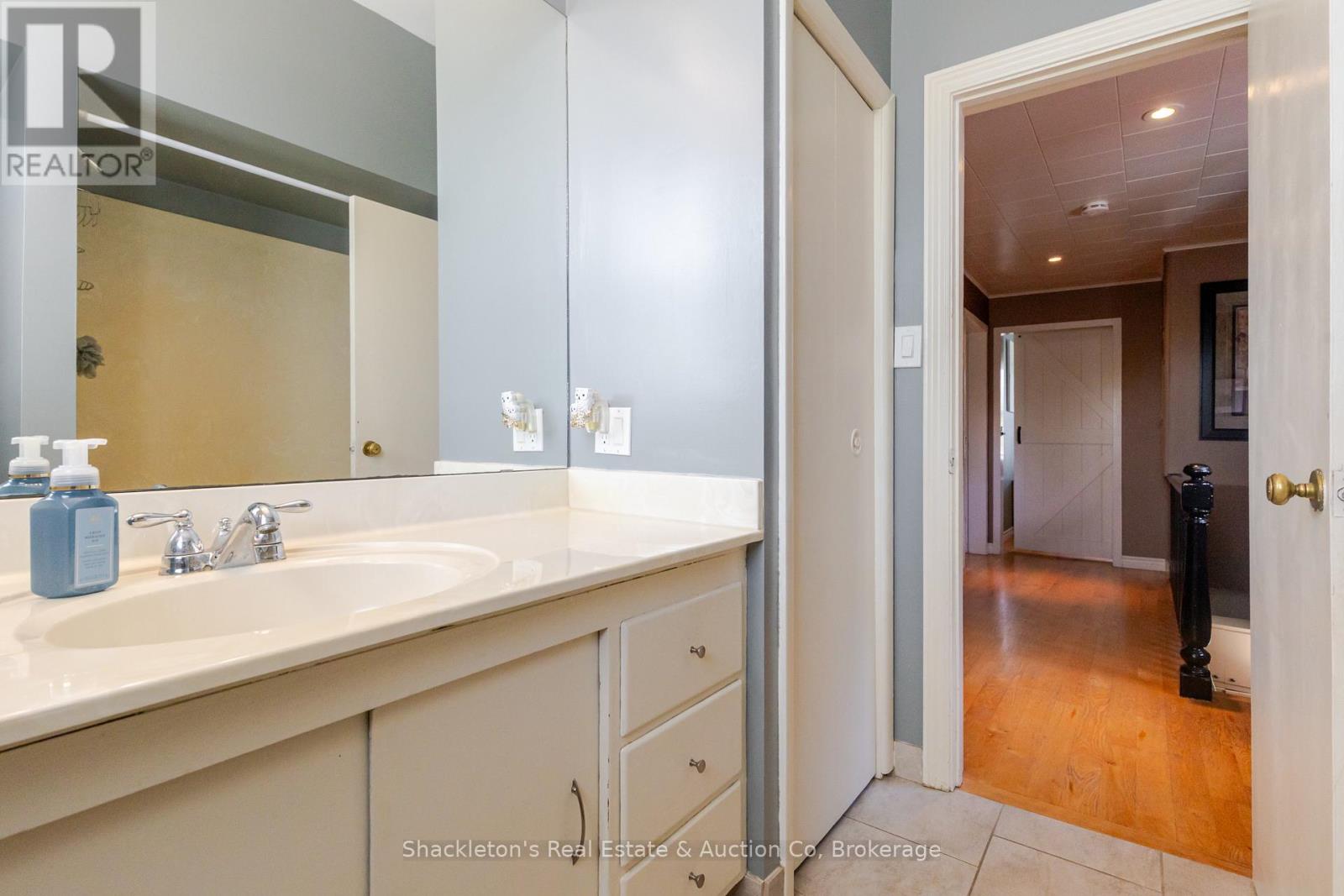 27 GRANGE STREET - 23