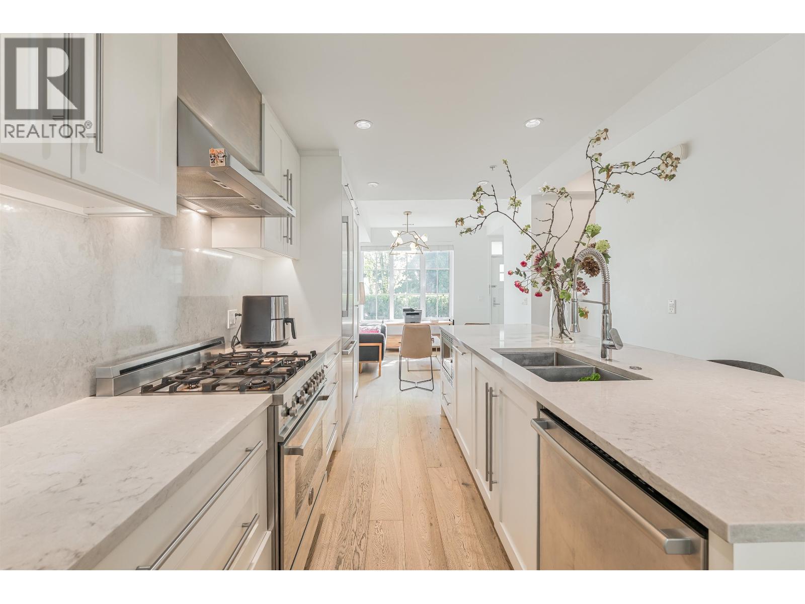 3 Bed, 3 Bath House for Sale in Vancouver – 7331 GRANVILLE STREET, Vancouver - Image 23