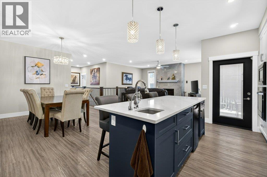  1530 2 Street Southeast, Salmon Arm