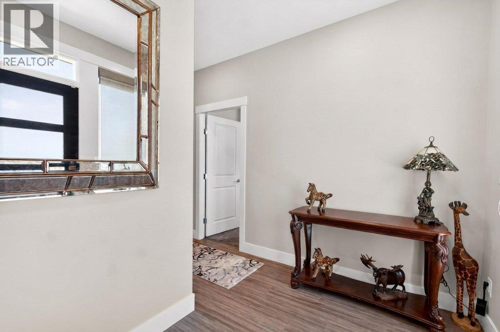  1530 2 Street Southeast, Salmon Arm