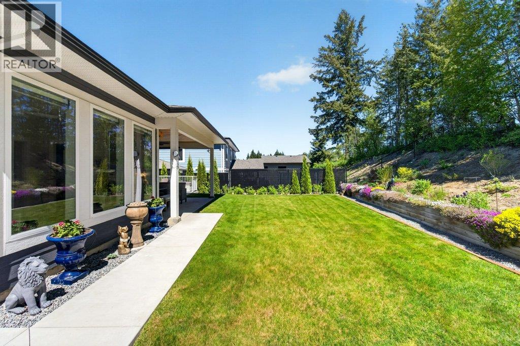  1530 2 Street Southeast, Salmon Arm