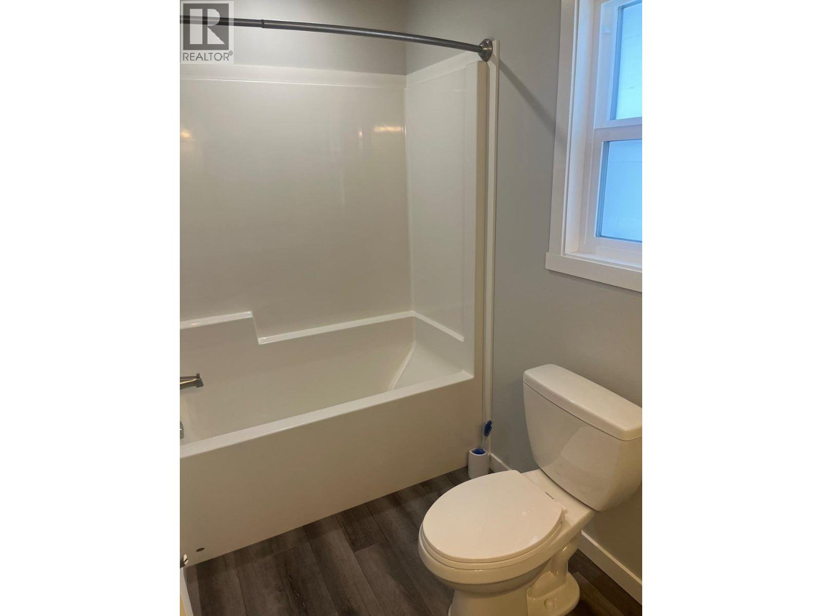 1221-1223 N BLACKBURN ROAD - 8
