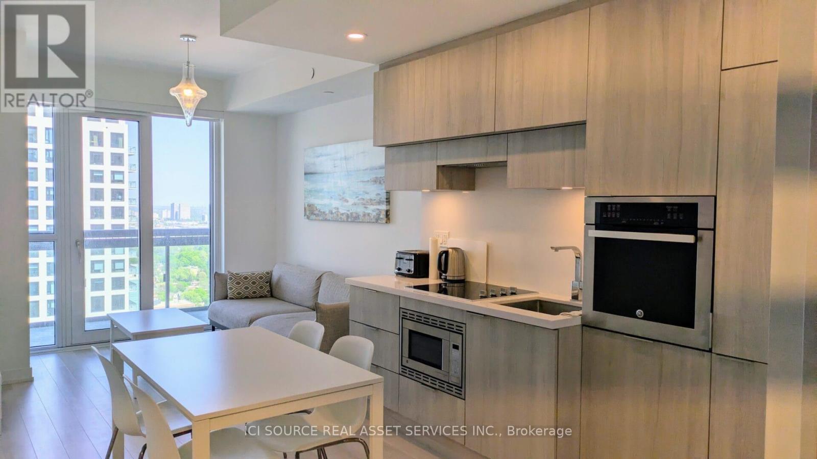 Listing photo of 3210 - 39 ROEHAMPTON AVENUE