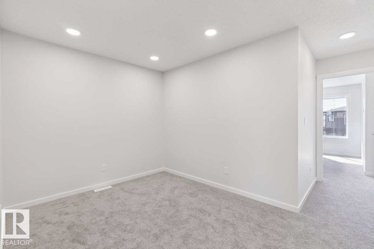 305 EDGEMONT DR NW, Edmonton
