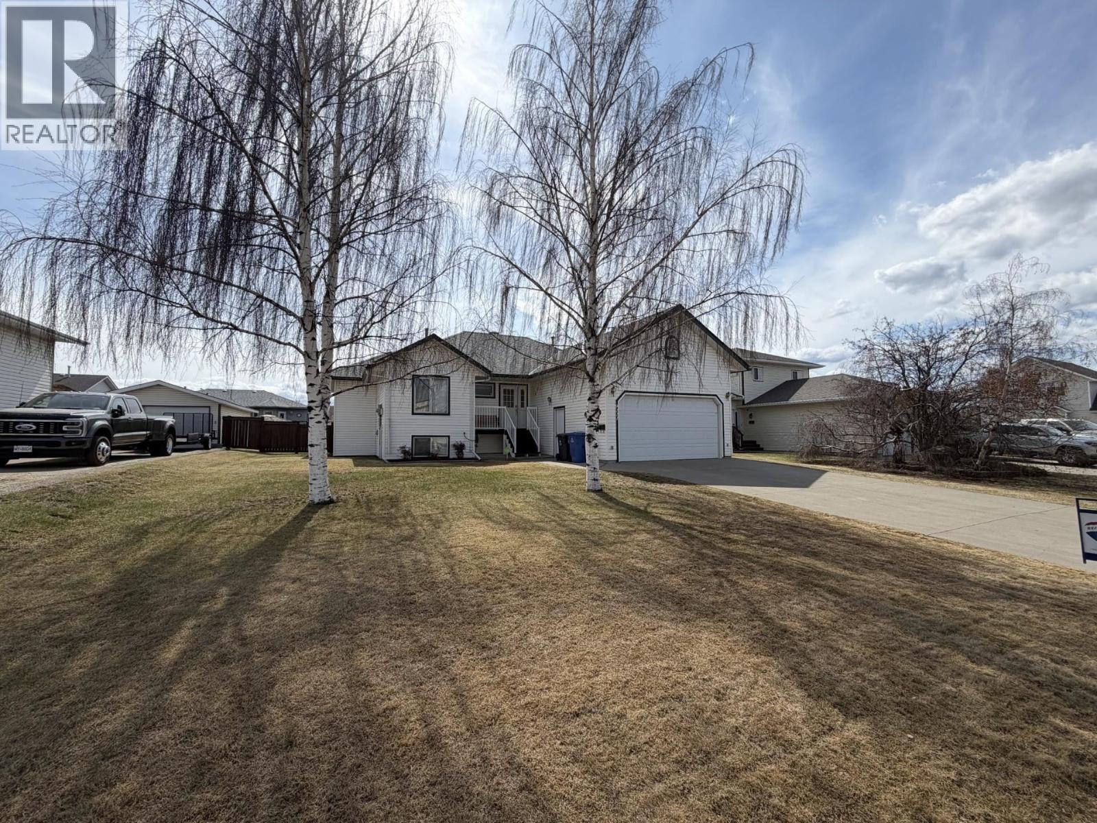 9111 112 AVENUE - Image 2