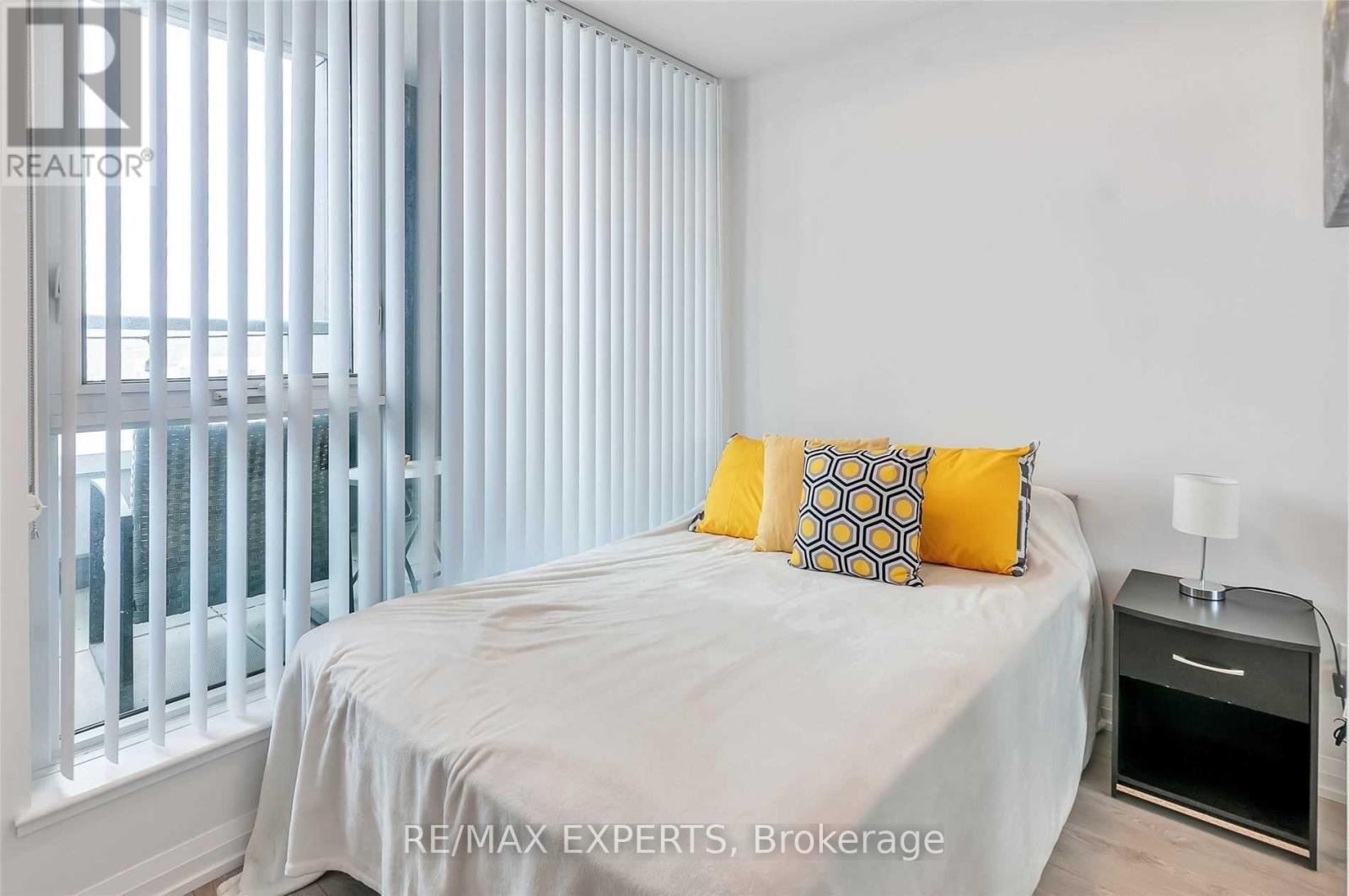 #214 7895 JANE STREET - 16