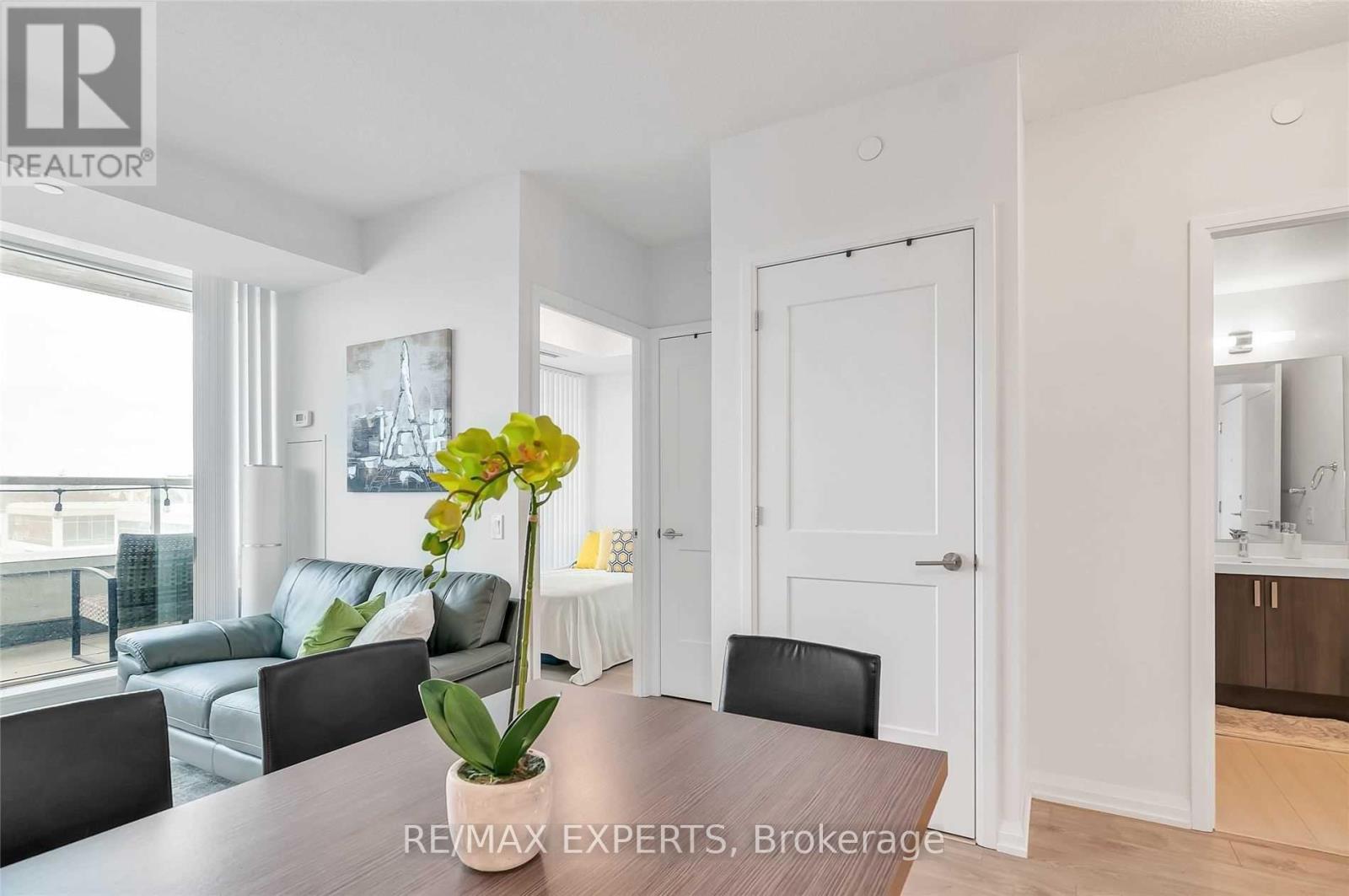 #214 7895 JANE STREET - 23