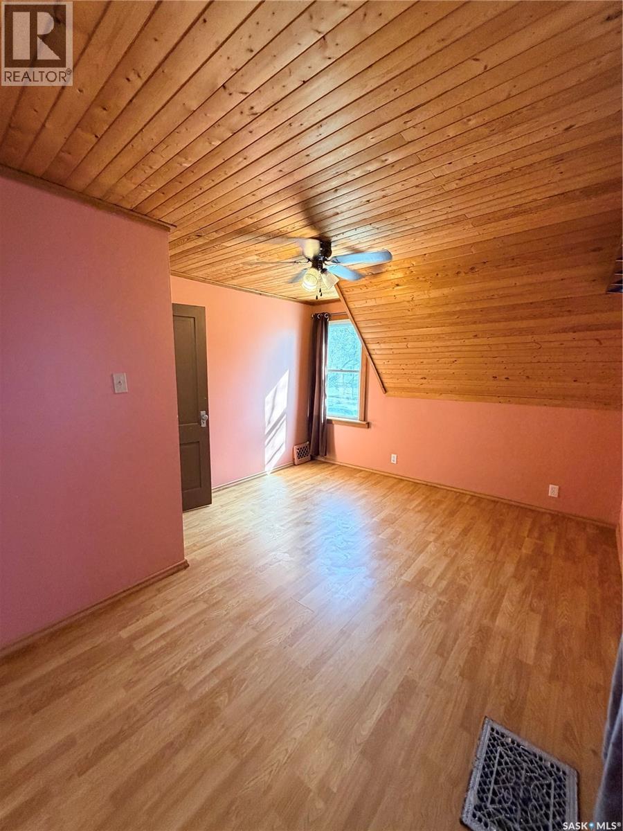 573 Centre STREET - 11