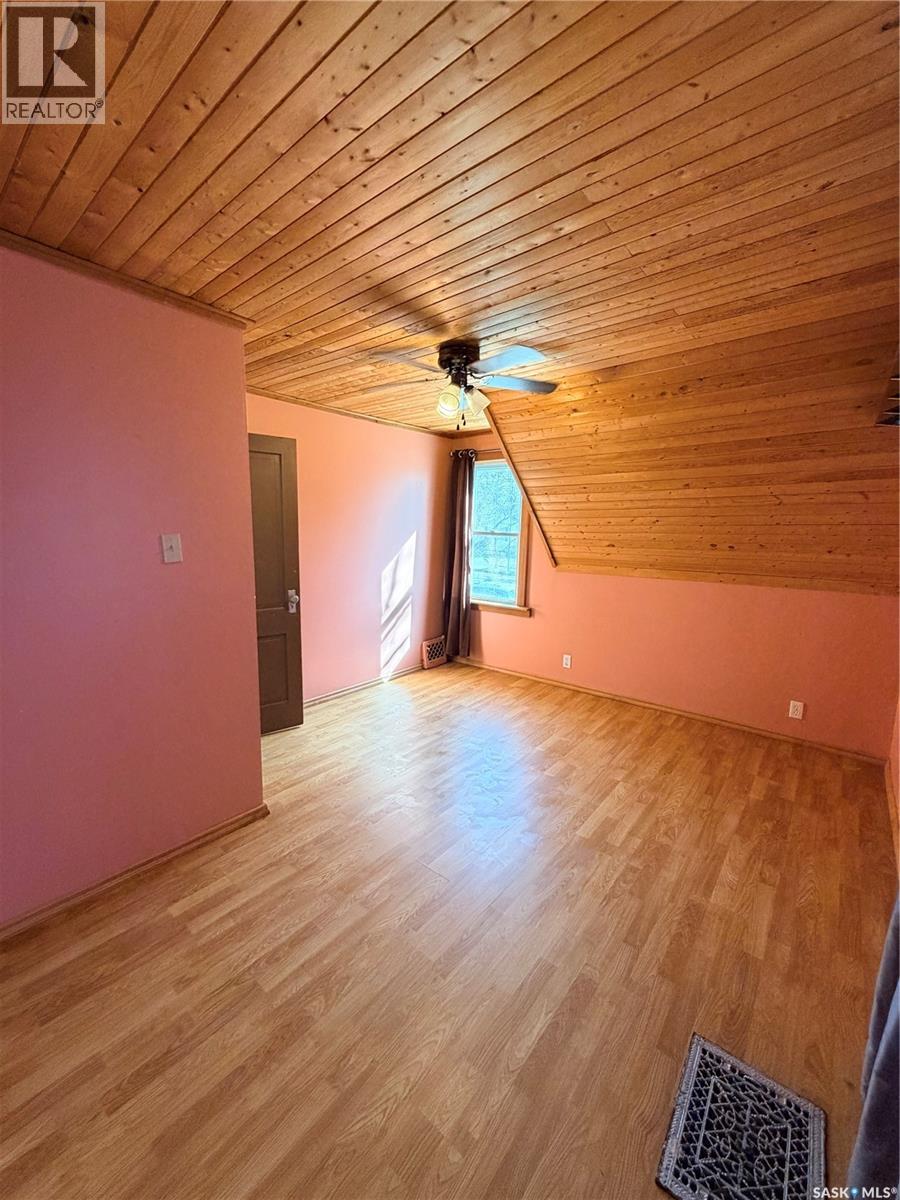 573 Centre STREET - 12