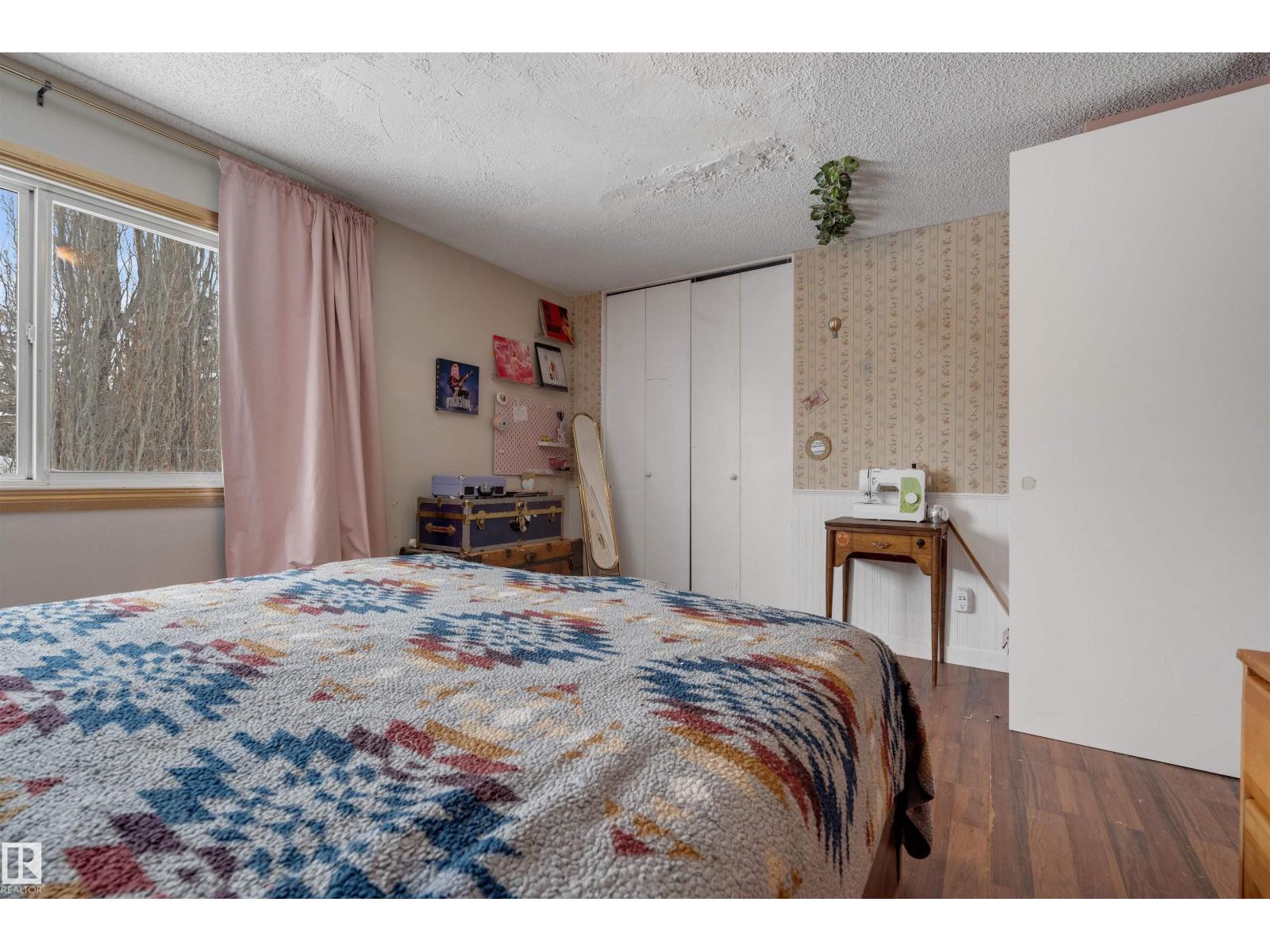 #101 16725 106 ST NW - 12
