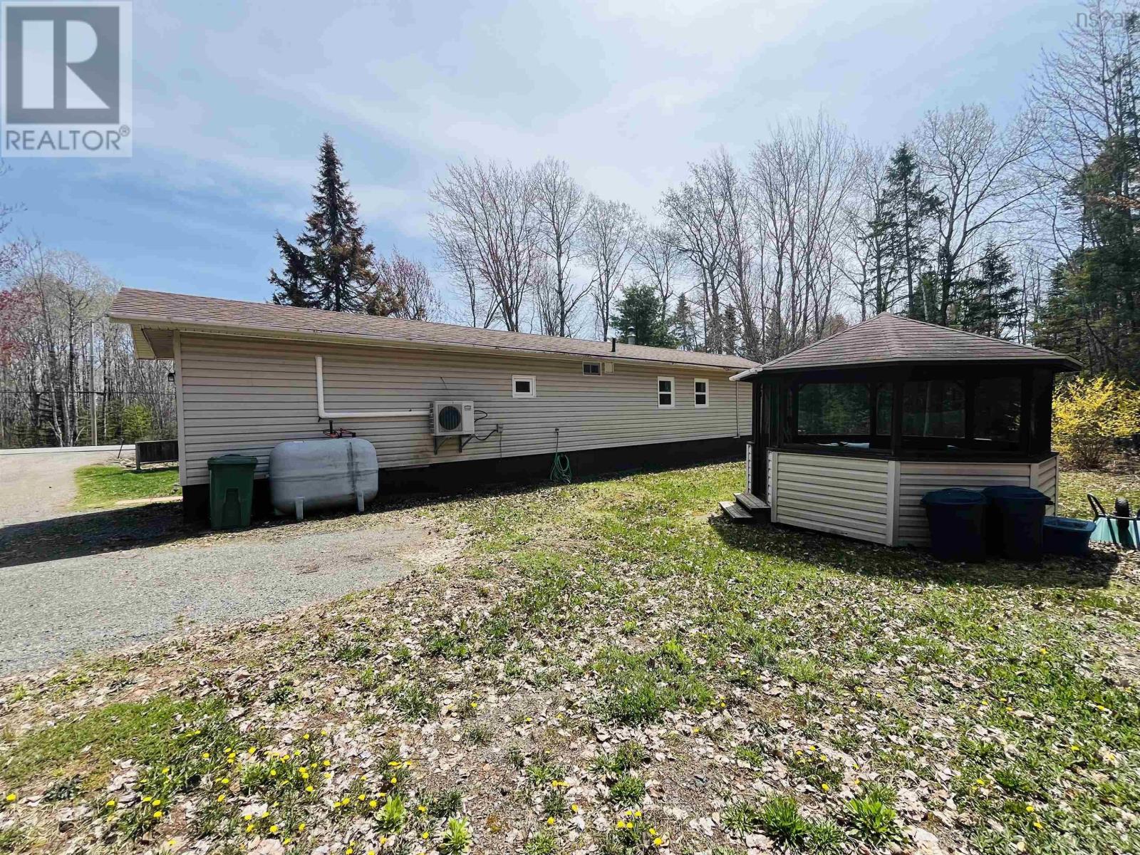 Property 20 of 21 of 1489 Kolbec Road