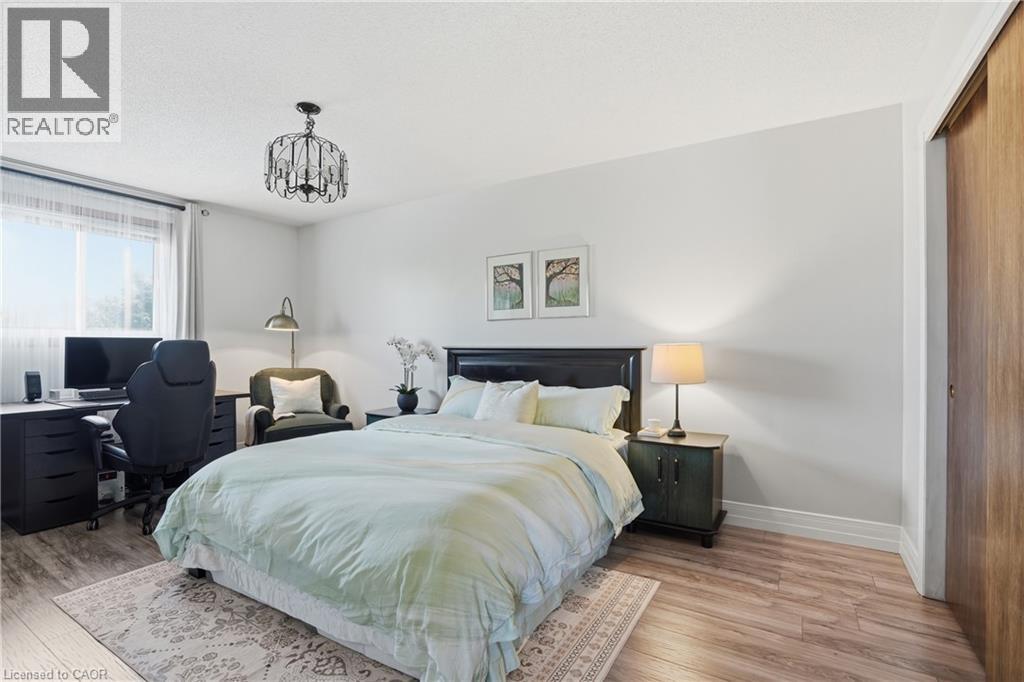 4582 ST VOLODYMYR Court, Beamsville, Ontario, L3J0B5 — Photo 17