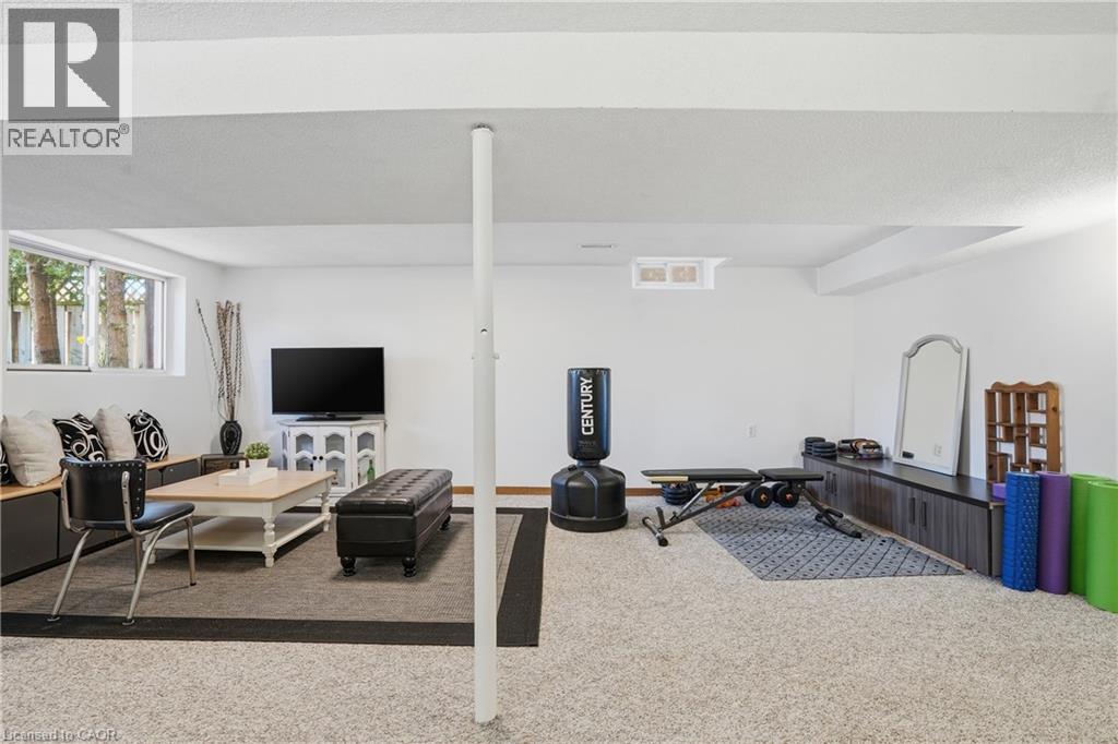 4582 ST VOLODYMYR Court, Beamsville, Ontario, L3J0B5 — Photo 19