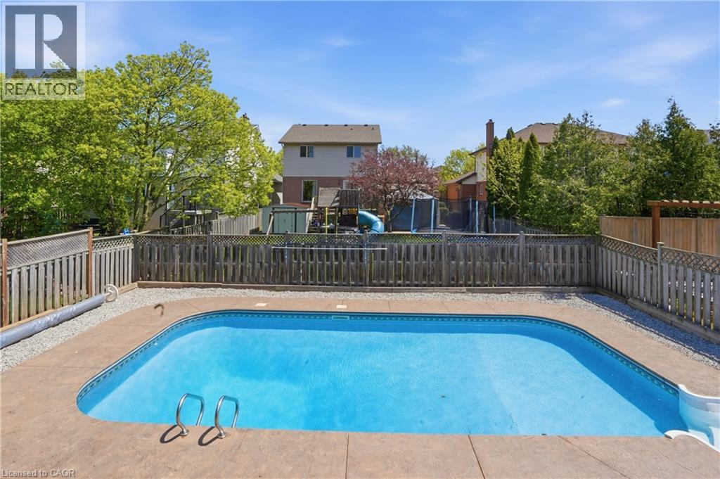 4582 ST VOLODYMYR Court, Beamsville, Ontario, L3J0B5 — Photo 29