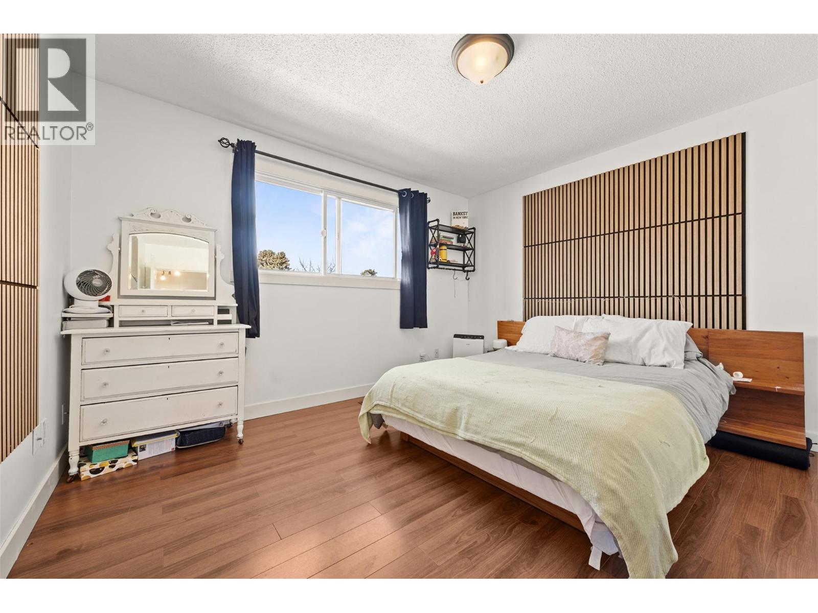  563 Hemlock Road, Kelowna