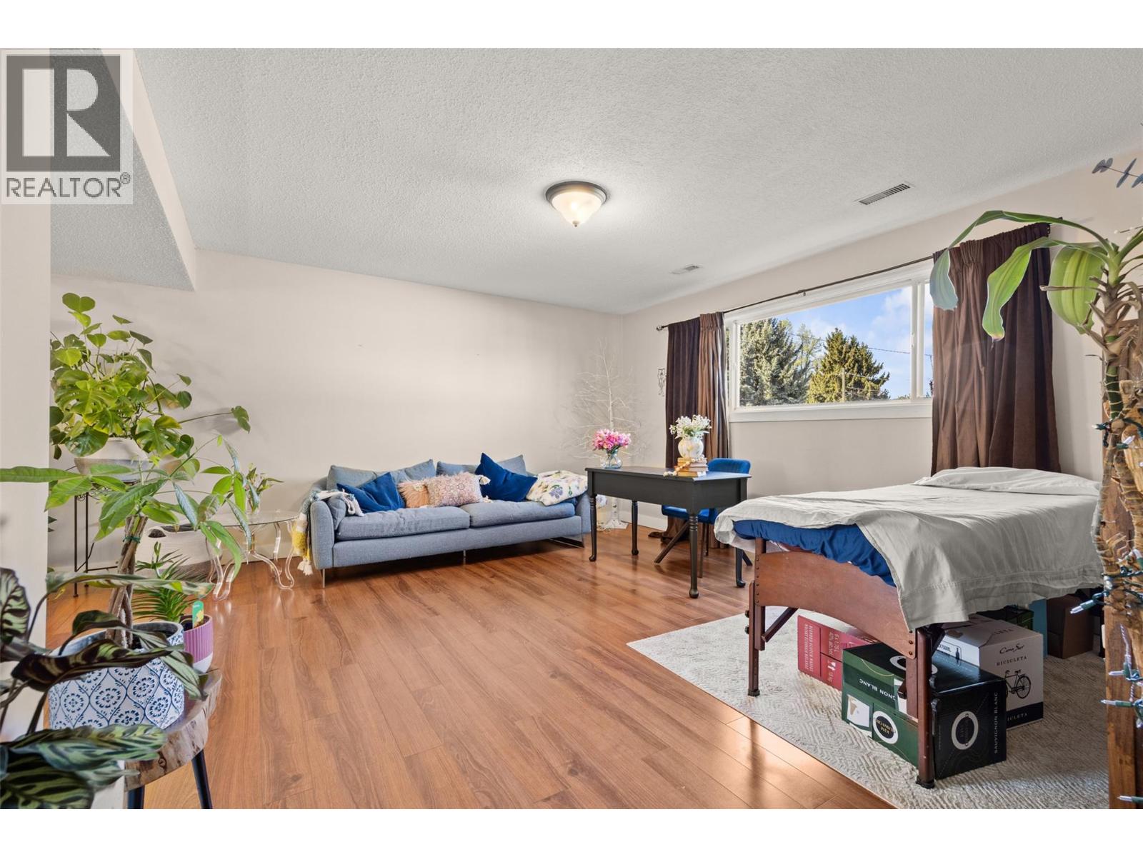  563 Hemlock Road, Kelowna