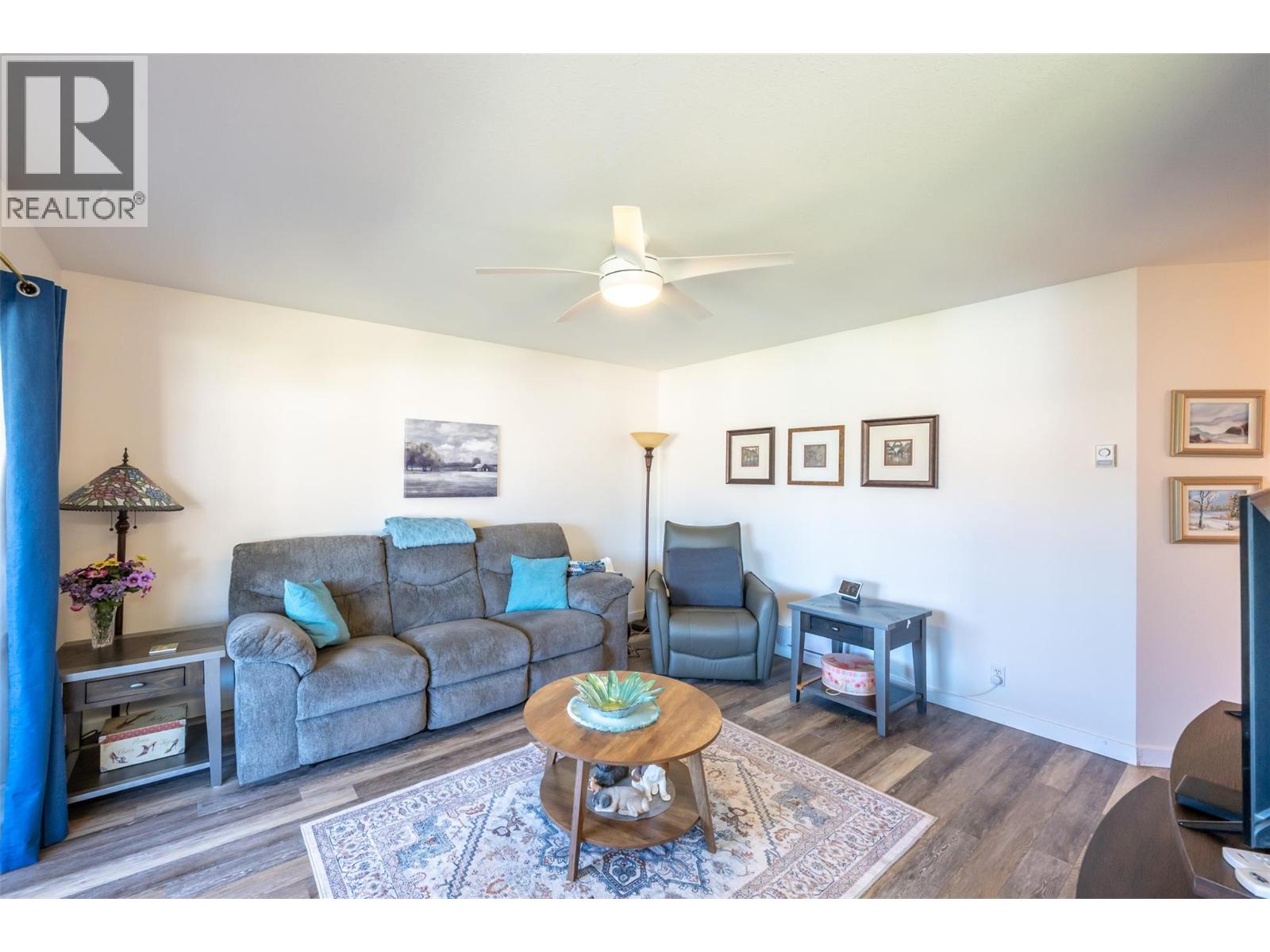 14008 Victoria Road N Unit# 4, Summerland