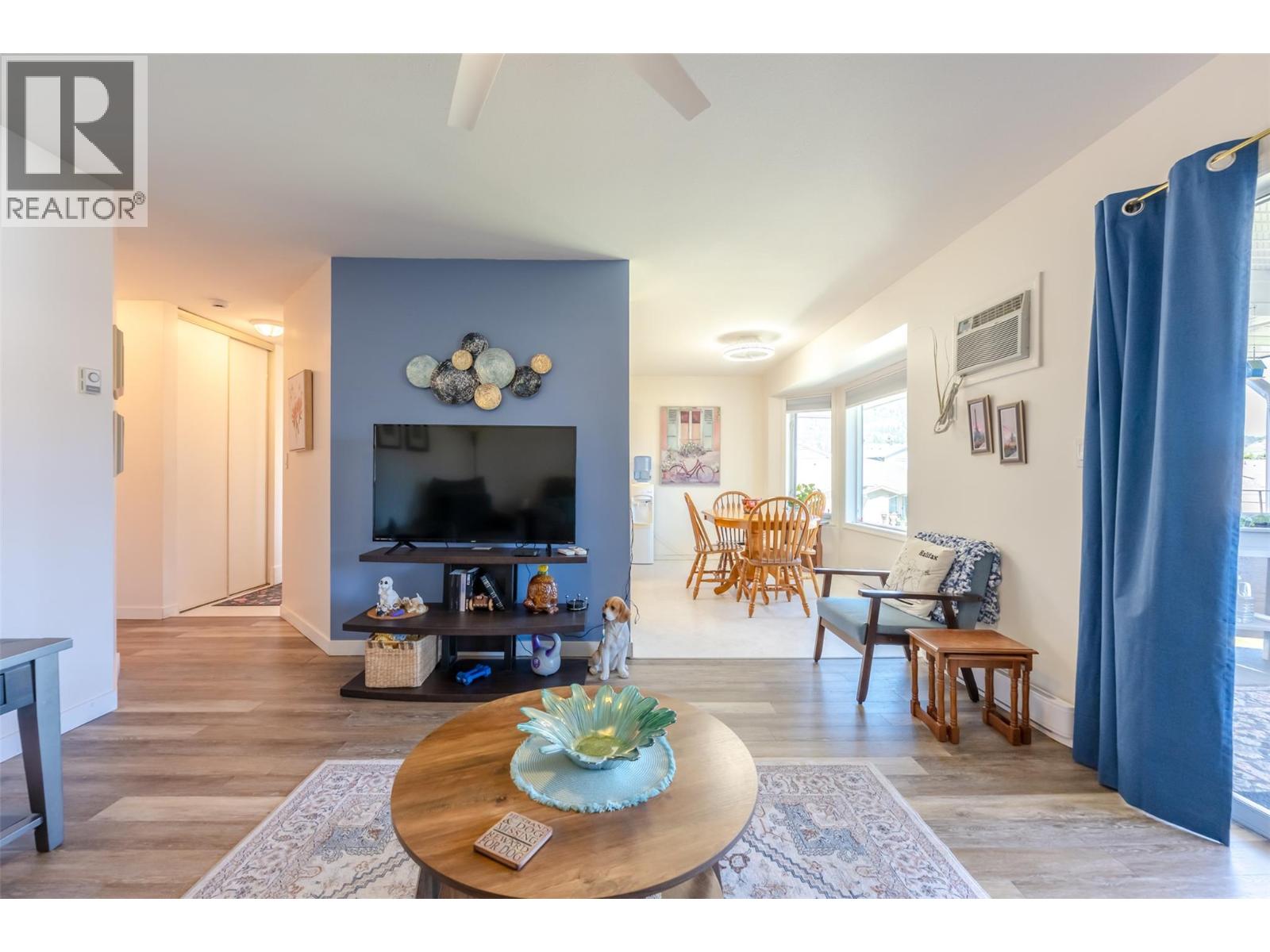 14008 Victoria Road N Unit# 4, Summerland