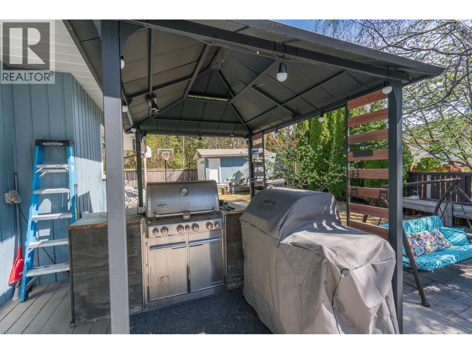2404 SADLER DRIVE - 12