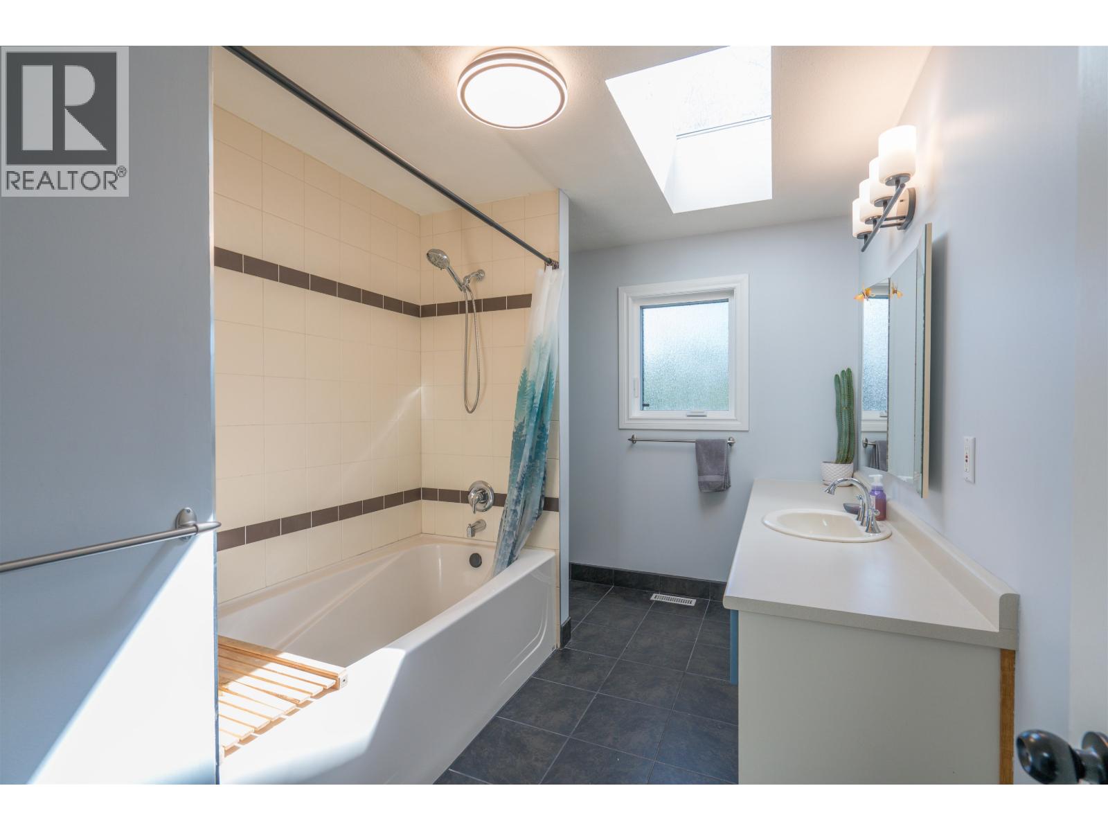 2404 SADLER DRIVE - 30