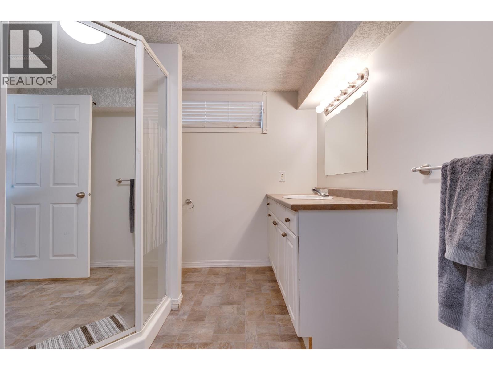 162 S OGILVIE STREET - 14